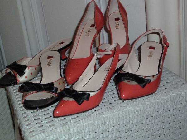 Trendfarbe Rot: MarkenfreshUp und Schuhe von Högl 